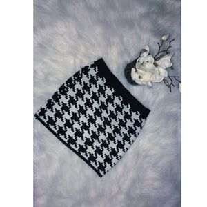 Fuzzy Material Mini Skirt